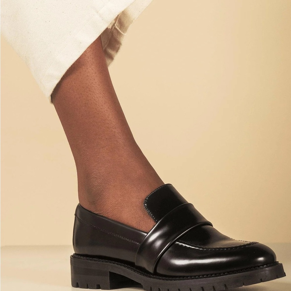 NAE Vegan Shoes: Elena Vegan Leather Chunky Sole Loafers | Black Size EU39/US8